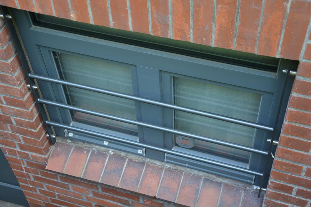 Fenstergitter &amp; Gitter für Kellerfenster